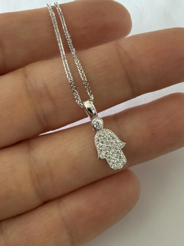 2df5b28c-c881-4af4-a80b-f849727392b5